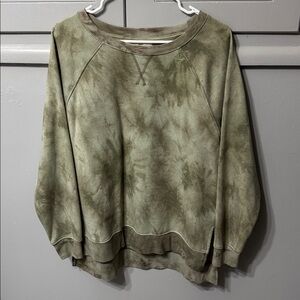 Ultra Flirt Olive Tie-Dye Crewneck Top